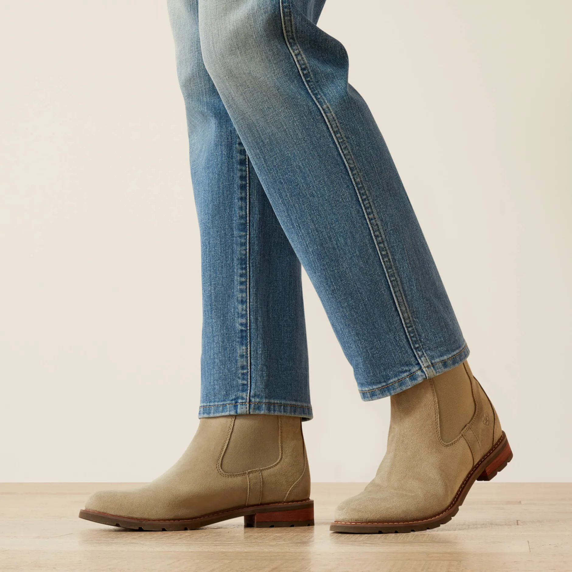 Ariat Denim|Denim*High Rise Bridle Slim Straight Leg Jeans ABELINE