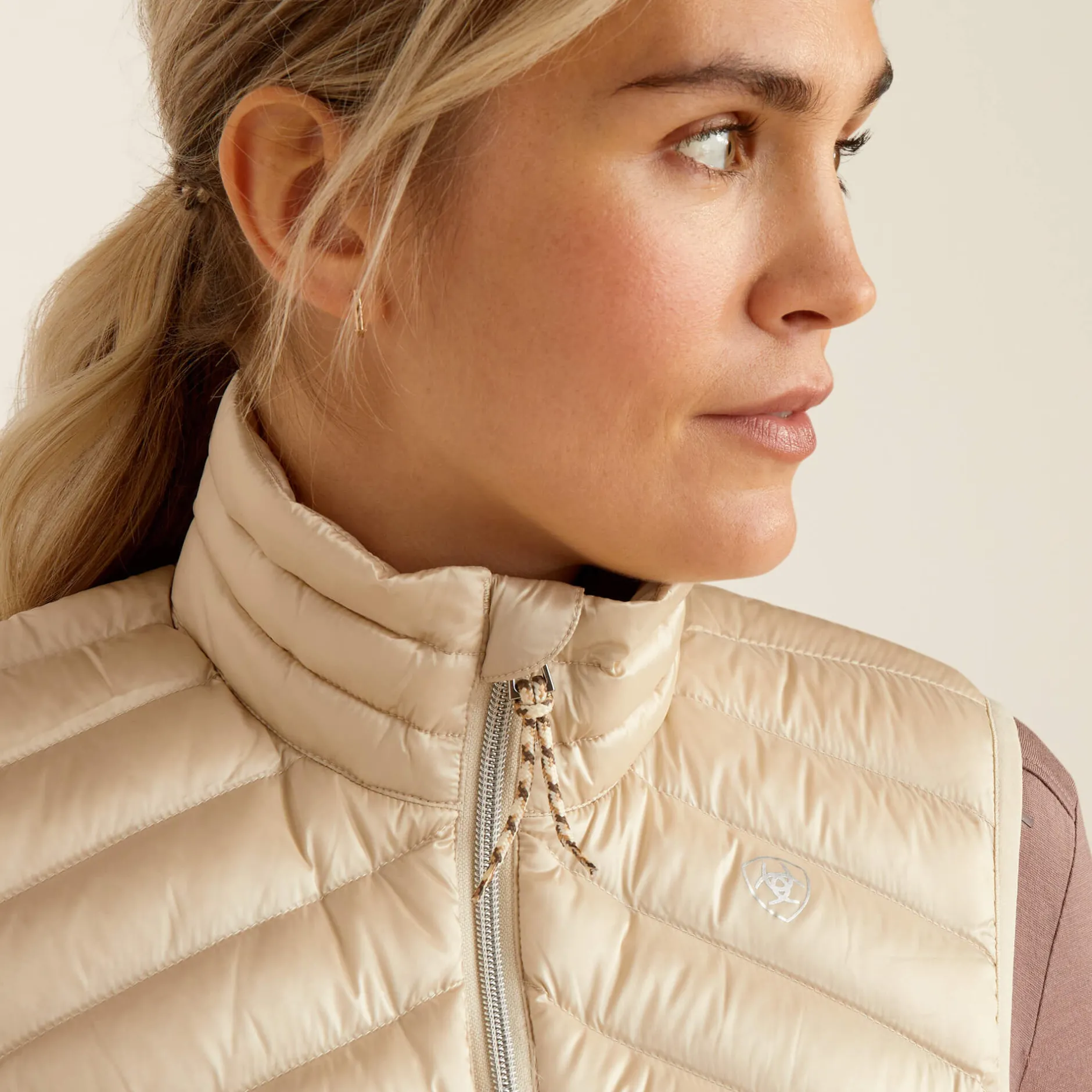 Ariat Oberbekleidung*Ideal Down Gilet IRIDESCENT SUMMER SAND